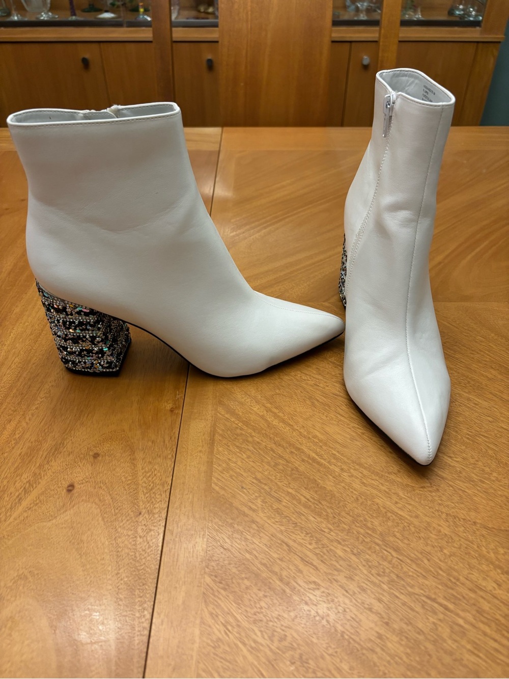 Betsey Johnson Kassie White Pointed Toe Ankle Boots Embellished Heel Size 8